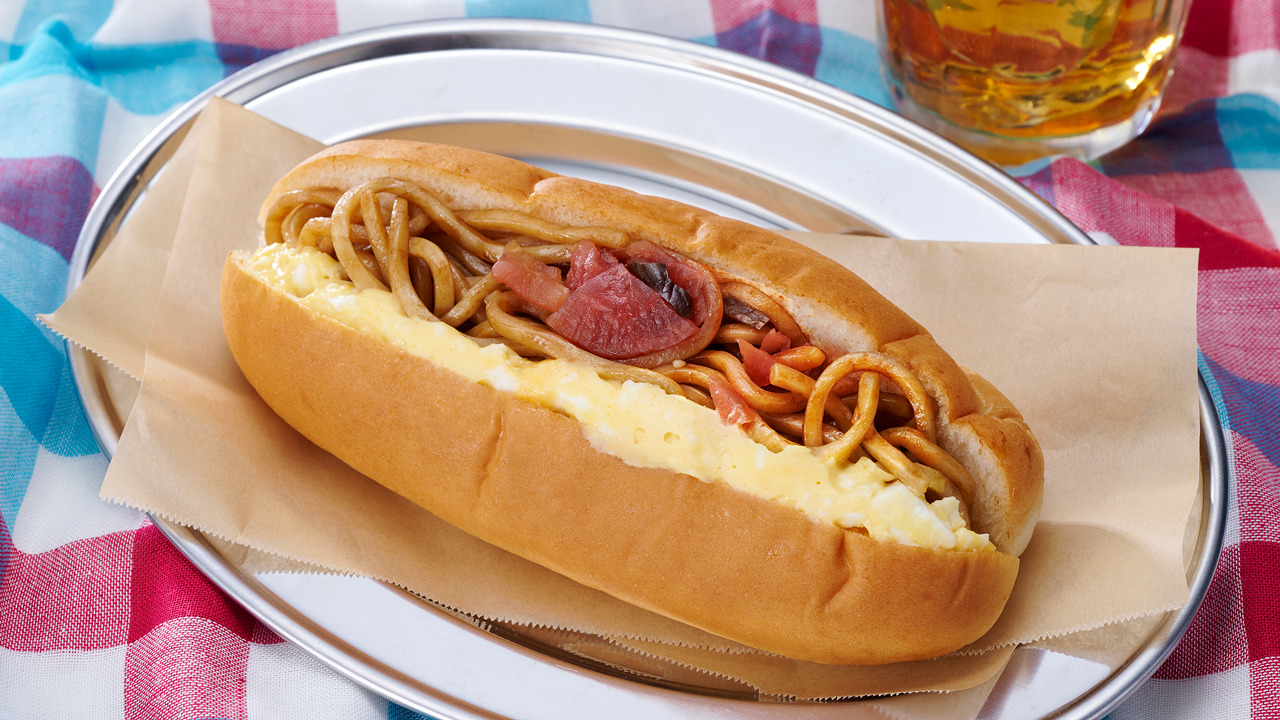 横手やきそば風パン