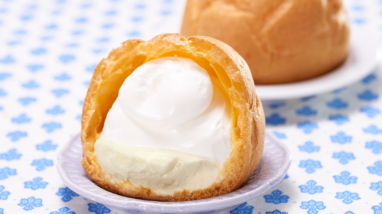 ツインシュー（ミルククリーム＆ホイップ）