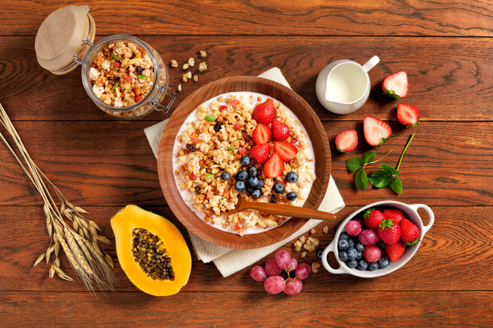 カルビー「Body Granola」、個人の腸内環境にあったグラノーラを定期