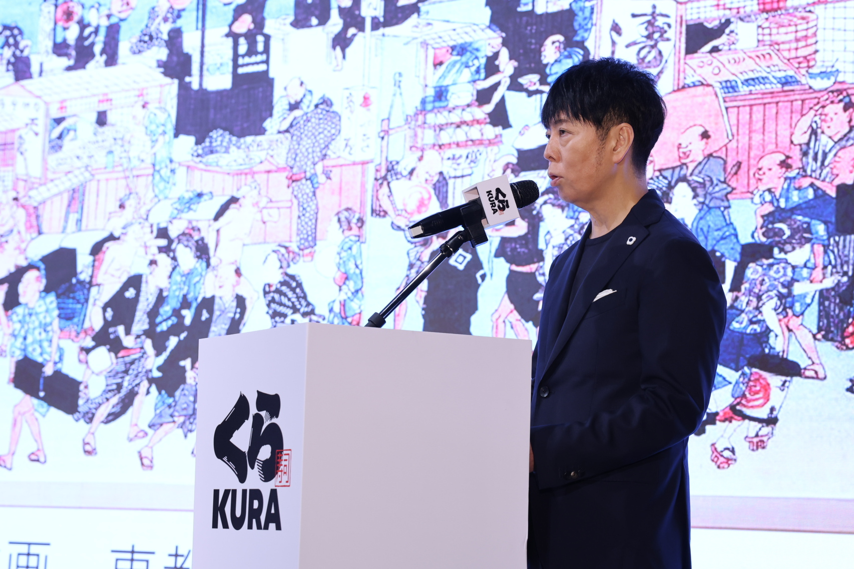 クリエイティブディレクターの佐藤可士和氏