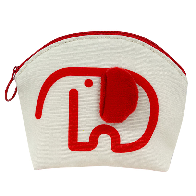 ふわふわ耳付きポーチ