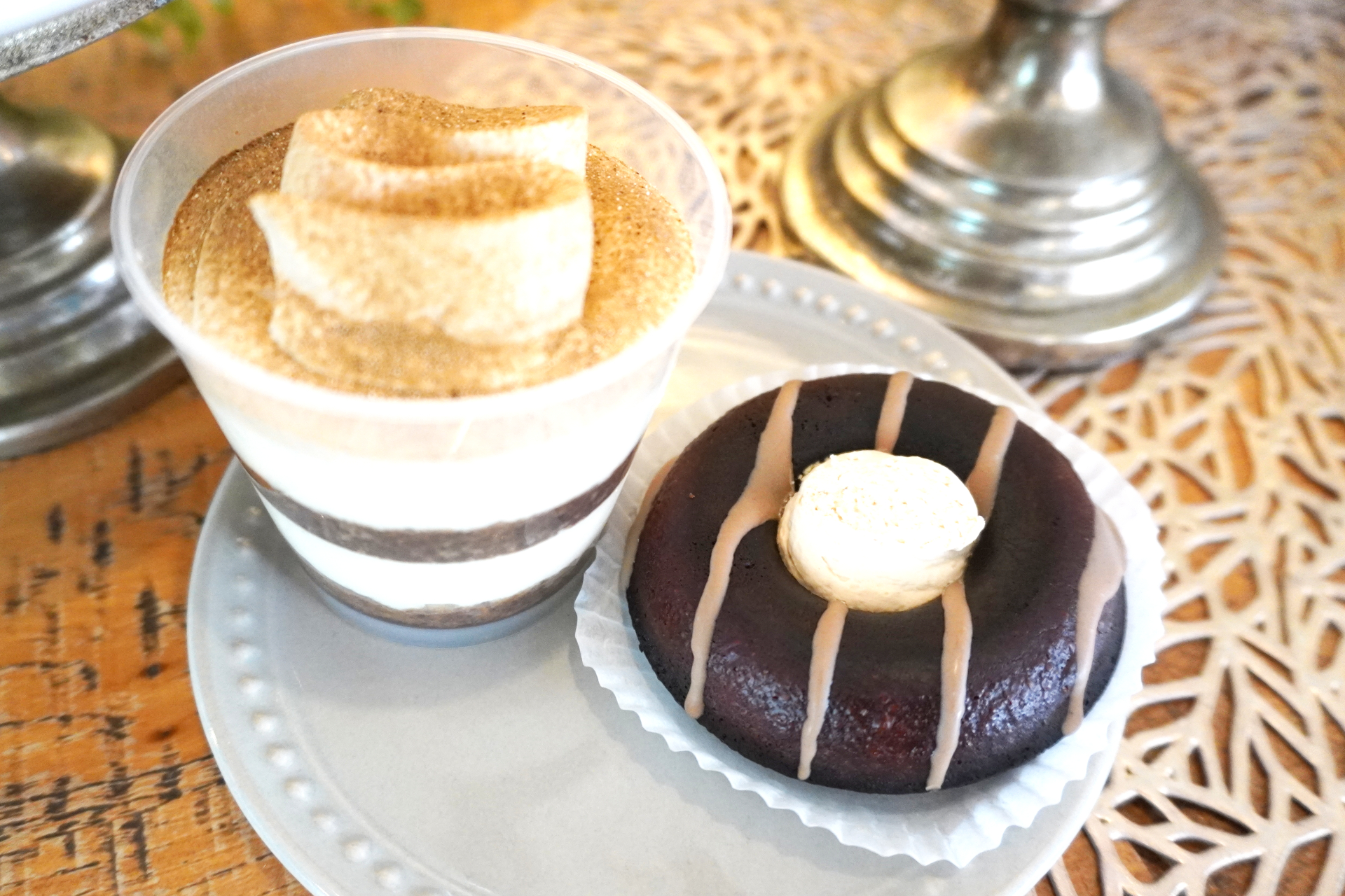 「紅茶のティラミス」「生カヌレケーキ（紅茶）」