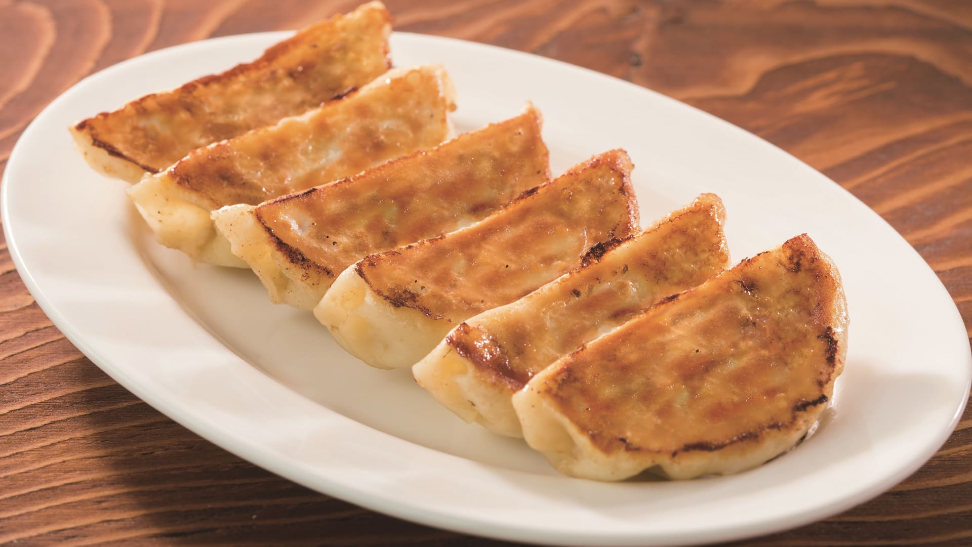 試作回数は300回以上。美味しさを追求し続ける「本格焼餃子」