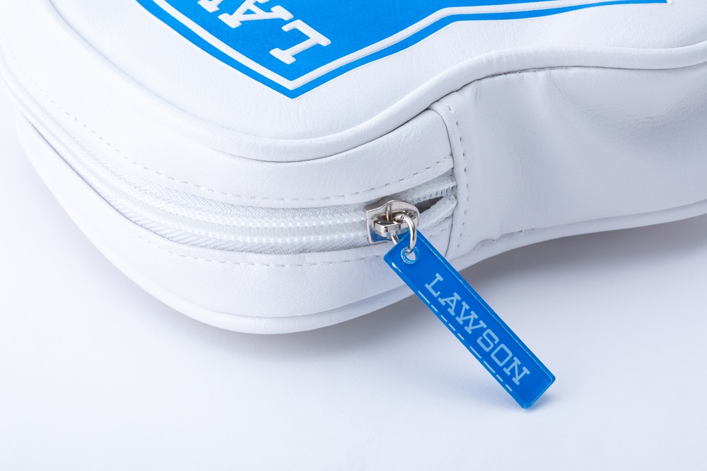 ローソンの看板そのまんまポーチ ver.