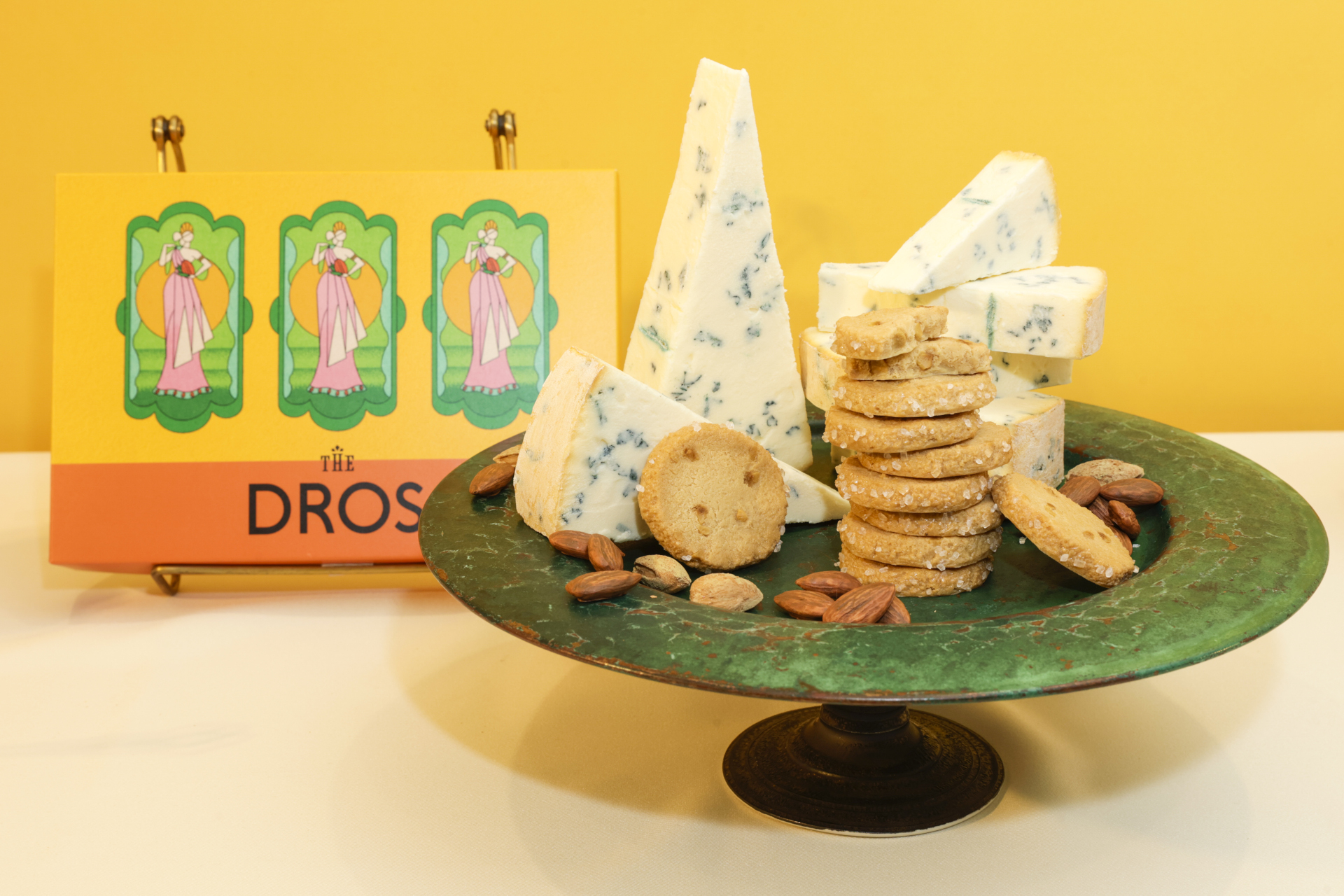 クッキー（ゴルゴンゾーラ＆アーモンド）