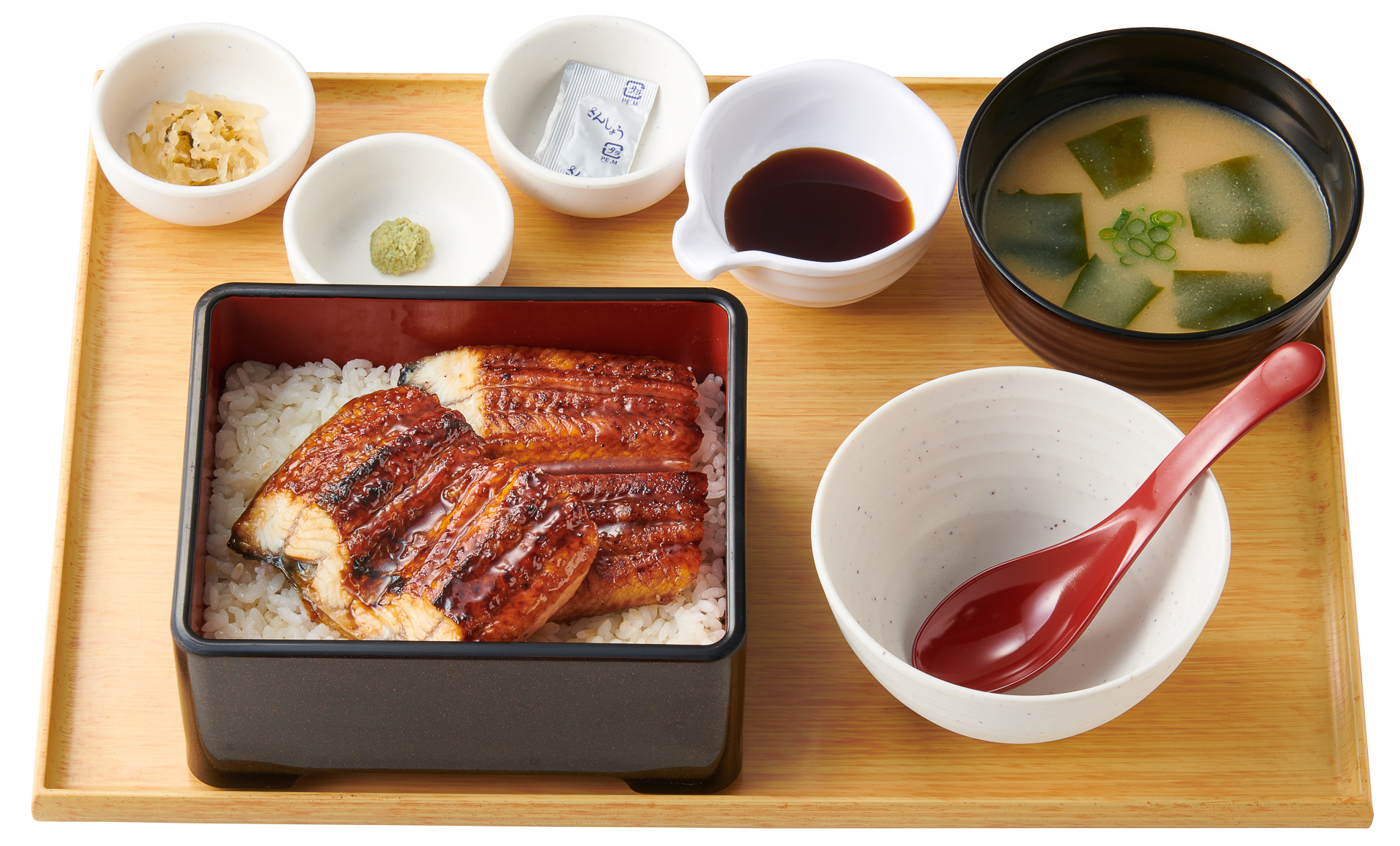 やよい軒「特うな重定食」（1900円/クーポン利用で1800円）