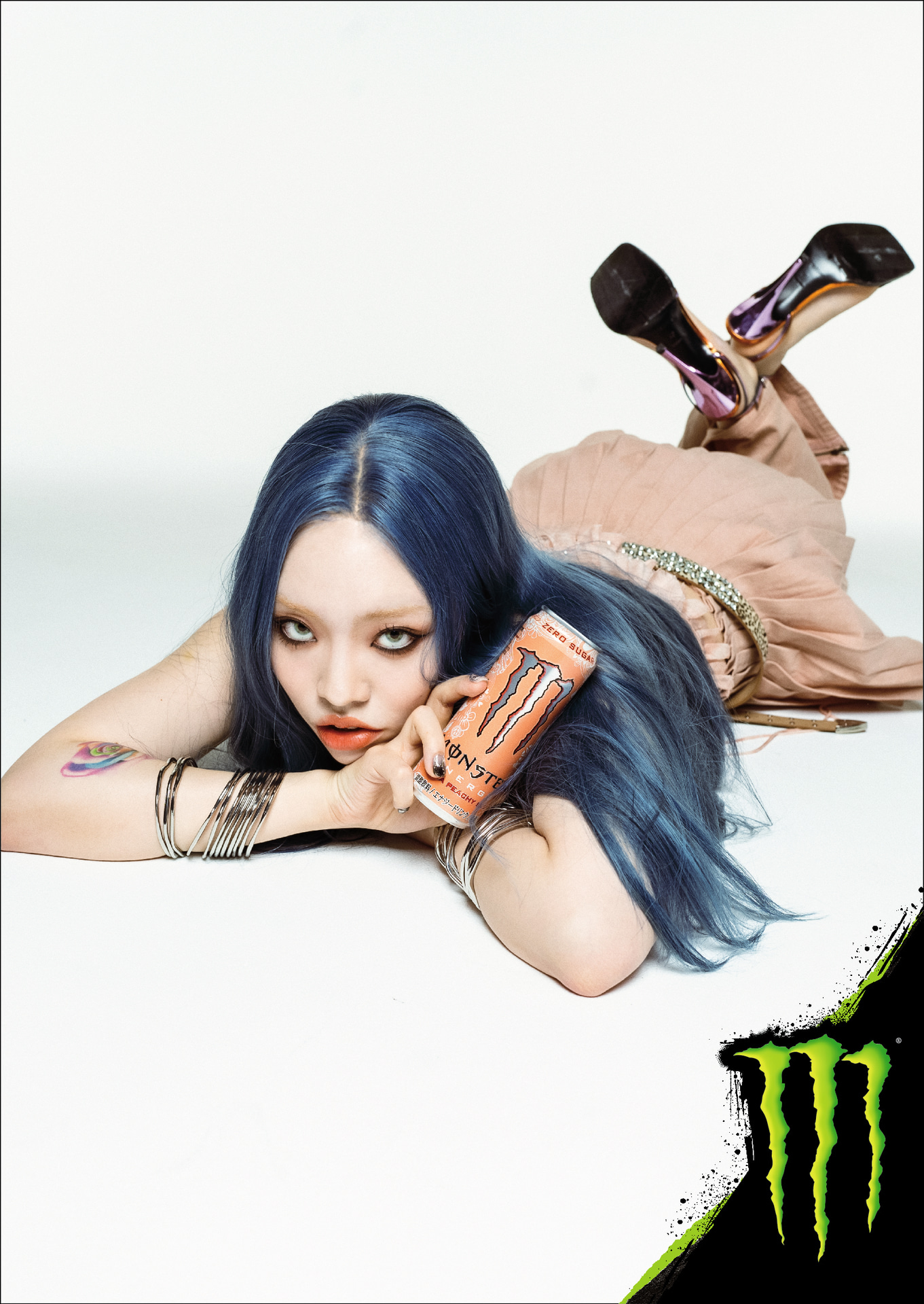 ちゃんみな×ピーチーキーンのヒーローカード（直筆サイン・宛名入り）が入ったスペシャルボックスが抽選で10名に当たる