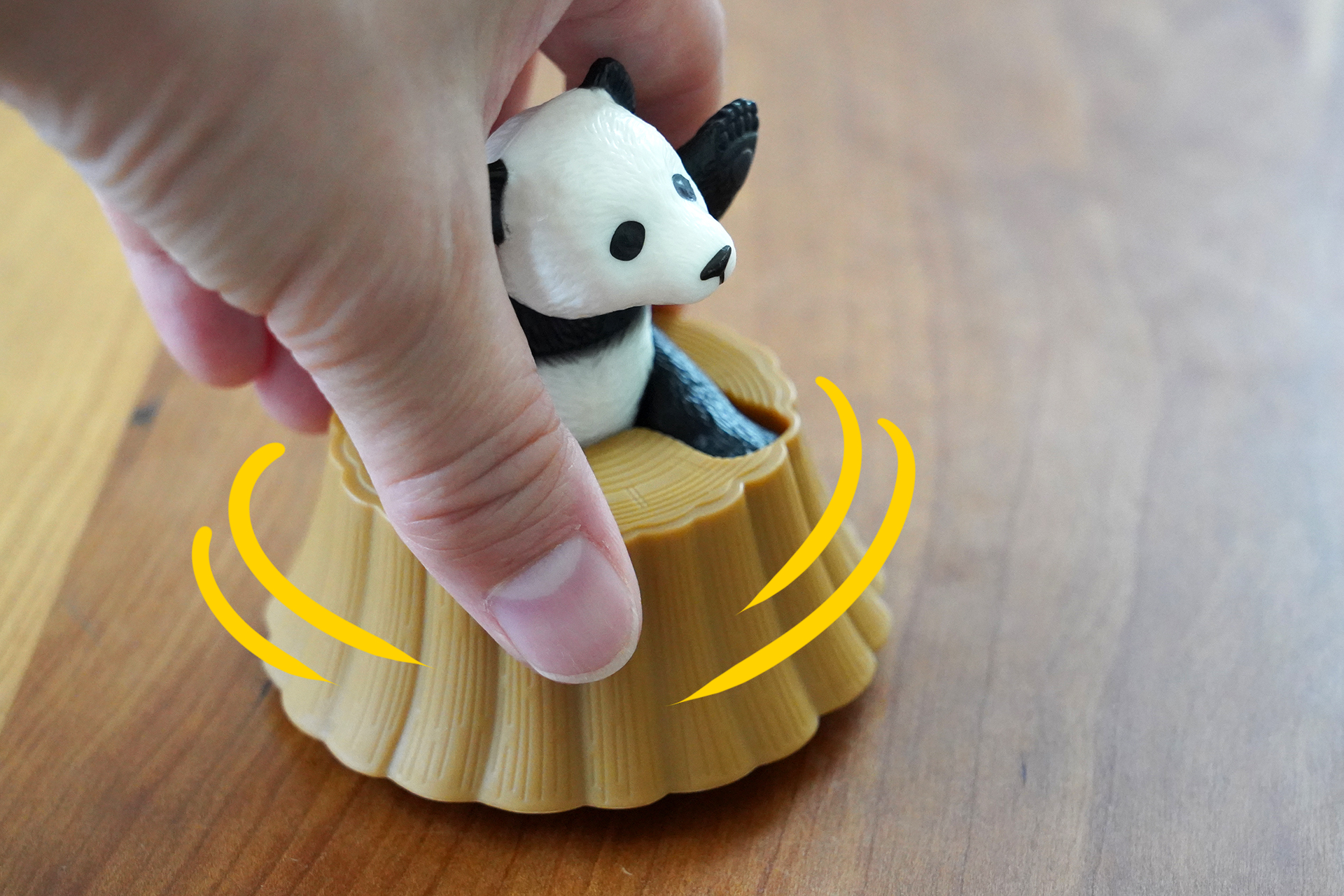 切り株は駒のように回して遊ぶこともできる