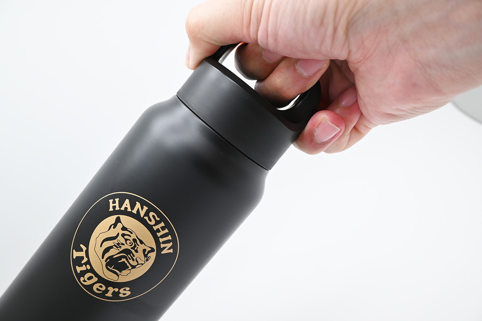 阪神タイガースコラボの“魔法瓶/タンブラー/氷のう”など5種発売