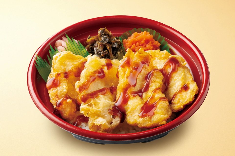 キッチンオリジン/オリジン弁当「甘辛だれの鶏天丼~高菜・明太付き~」7月22日発売 - グルメ Watch