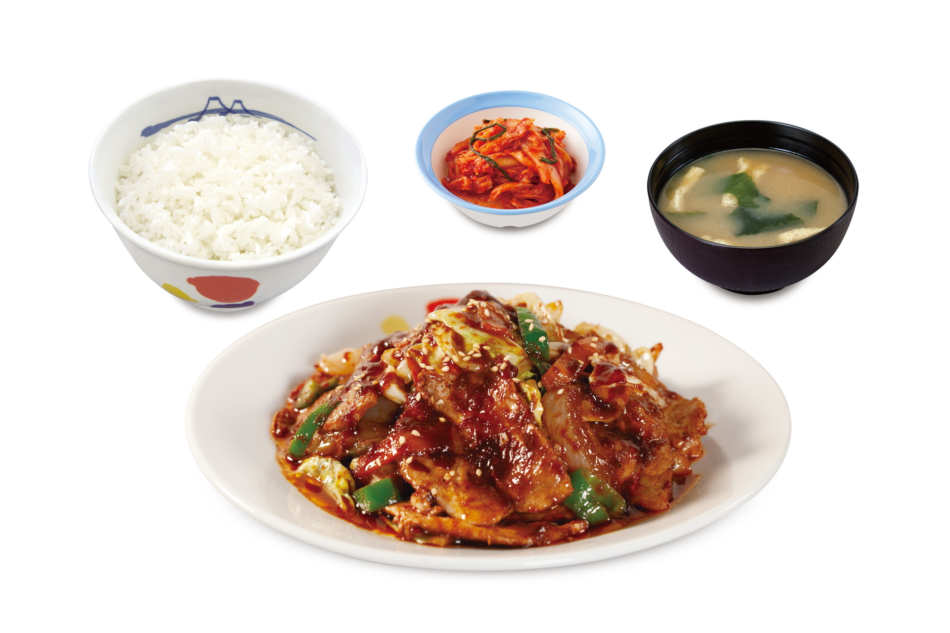 「回鍋肉定食」（790円）。小鉢は半熟玉子とキムチから選べる