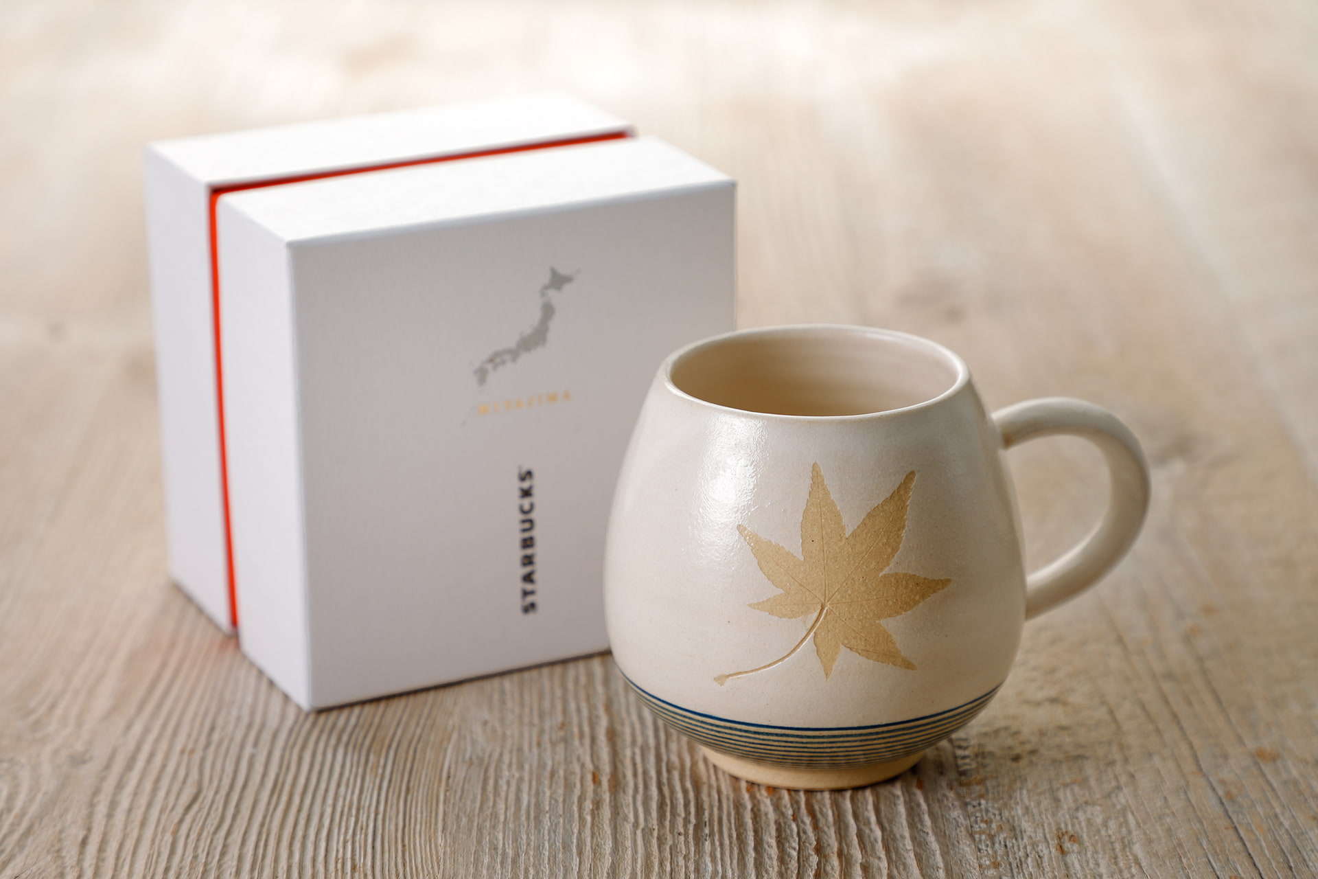 「コーヒーアロママグ Momiji」（7150円）