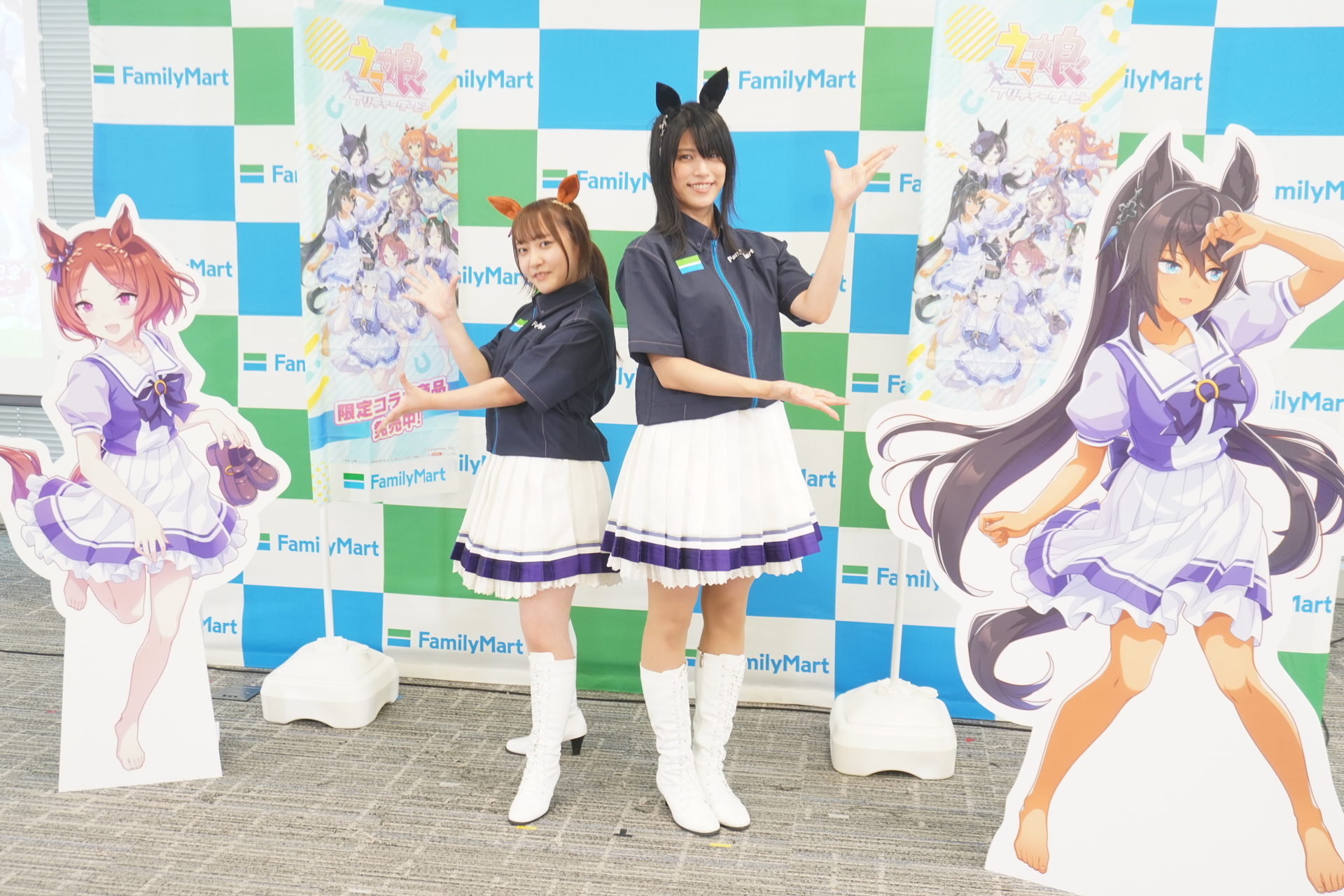 「今回のコラボ商品は胸躍るものばかりで、今から購入がとっても楽しみです。これからもウマ娘の応援をよろしくお願いします」（真野さん）、「何より美味しい商品を作るのに努めていただいた皆さまに本当に感謝の気持ちでいっぱいです。ぜひお手に取ってくださった皆さまにも、たくさんのお声を聞かせていただけるような機会になればと思います」（春川さん）とそれぞれコメント