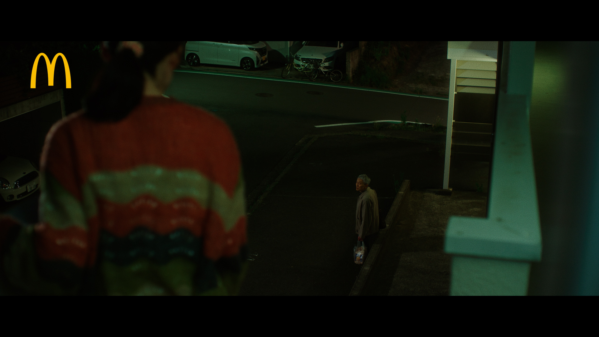 「月を見る。心が上を向く。」がテーマの新テレビCM