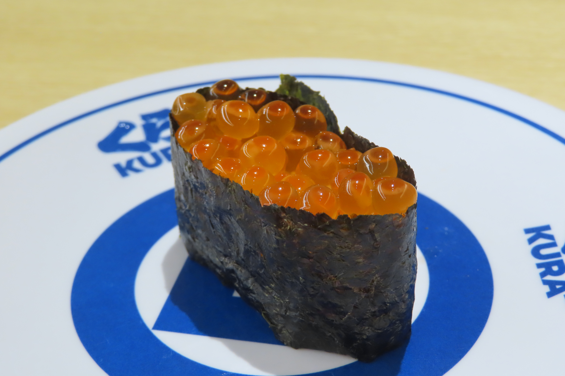 大粒いくら軍艦（一貫）