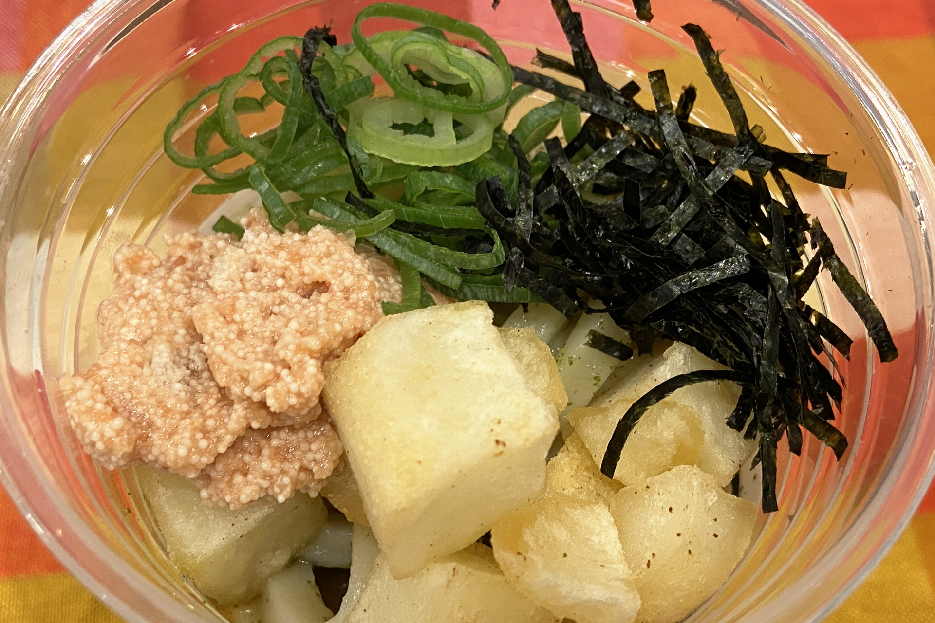 さっぱりとしただしとバターソースを含んだたらこの相性が絶妙で、かなり美味しい