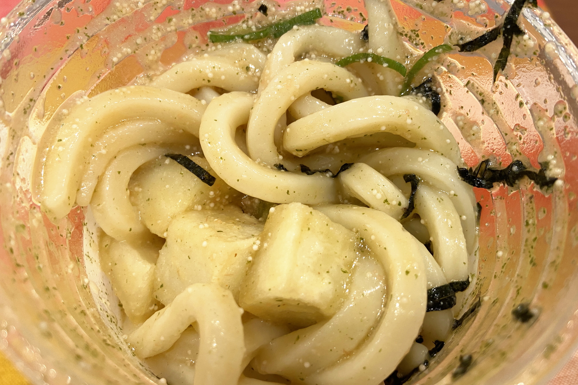 さっぱりとしただしとバターソースを含んだたらこの相性が絶妙で、かなり美味しい