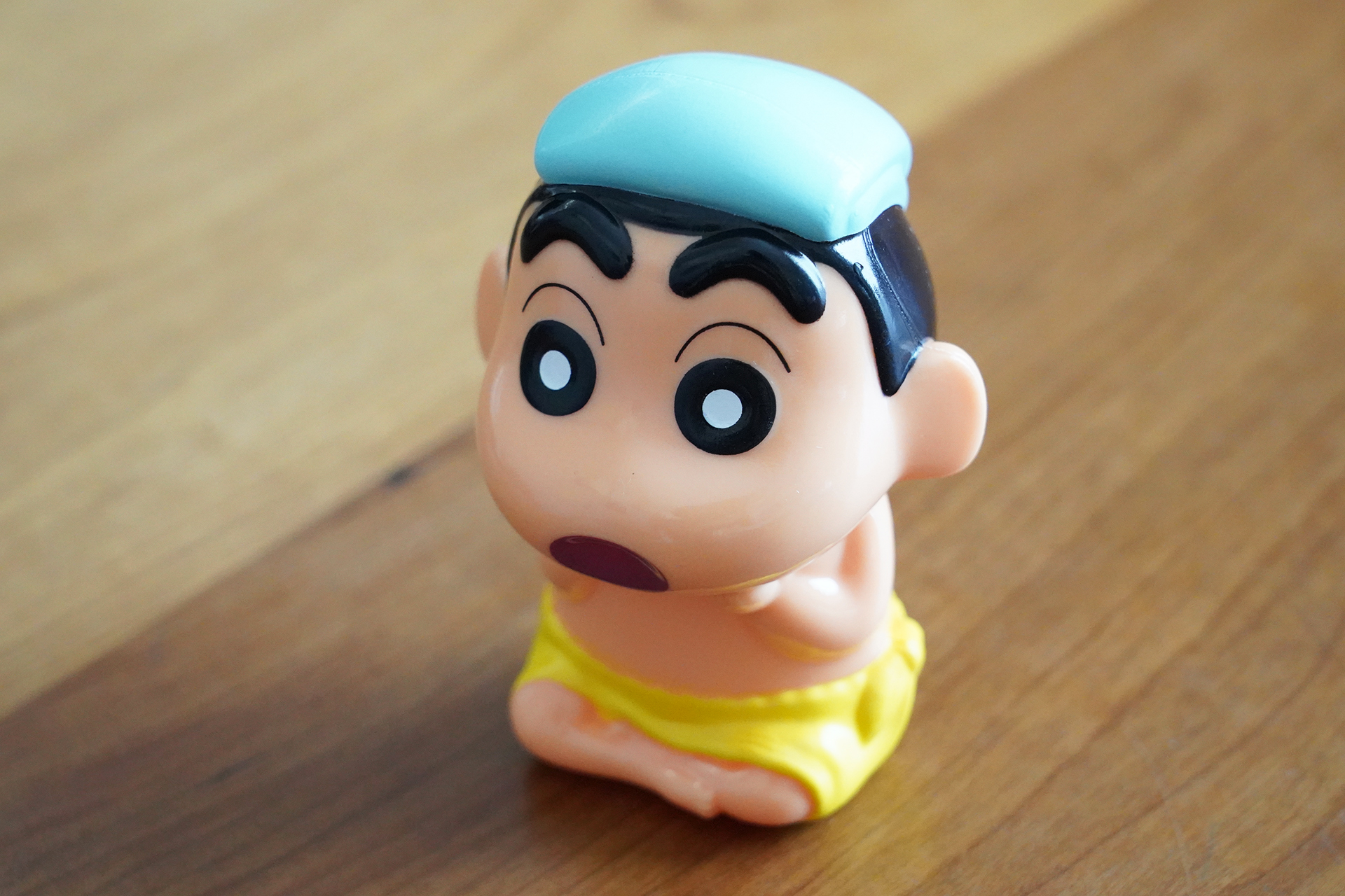 しんちゃんのソフビフィギュア