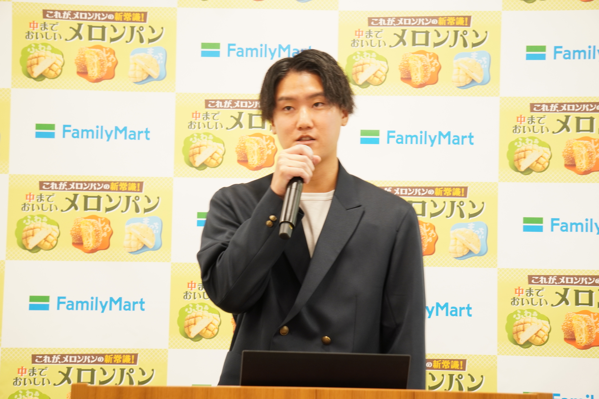 株式会社ファミリーマート 商品本部 FF・スイーツ部 パン・半生菓子グループ 益尾雄大氏