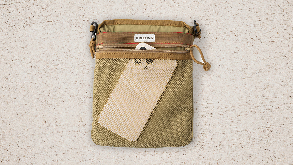 DEAN & DELUCA×BRIEFING、2WAY「サコッシュ トートバッグ