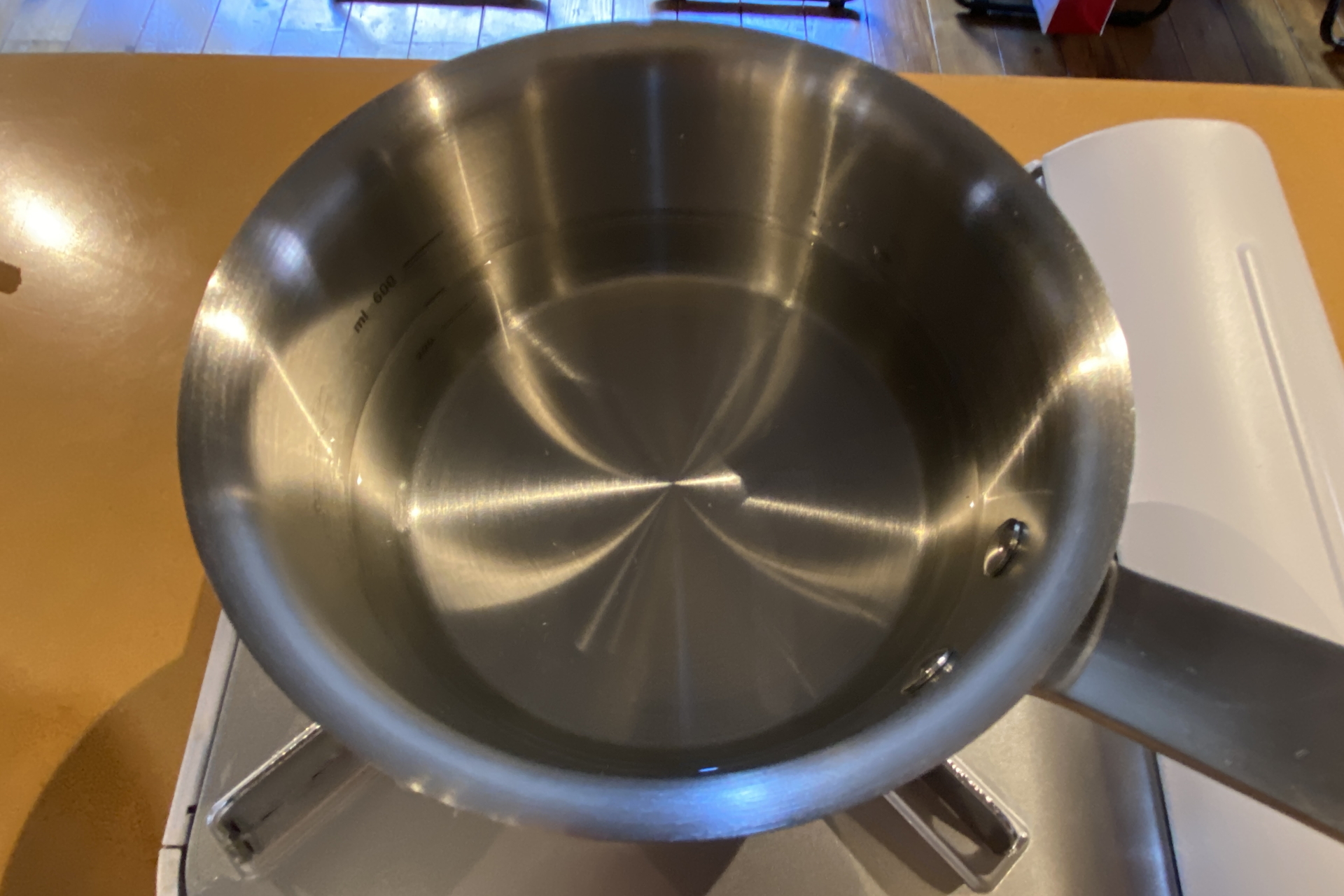 水は360mLを用意