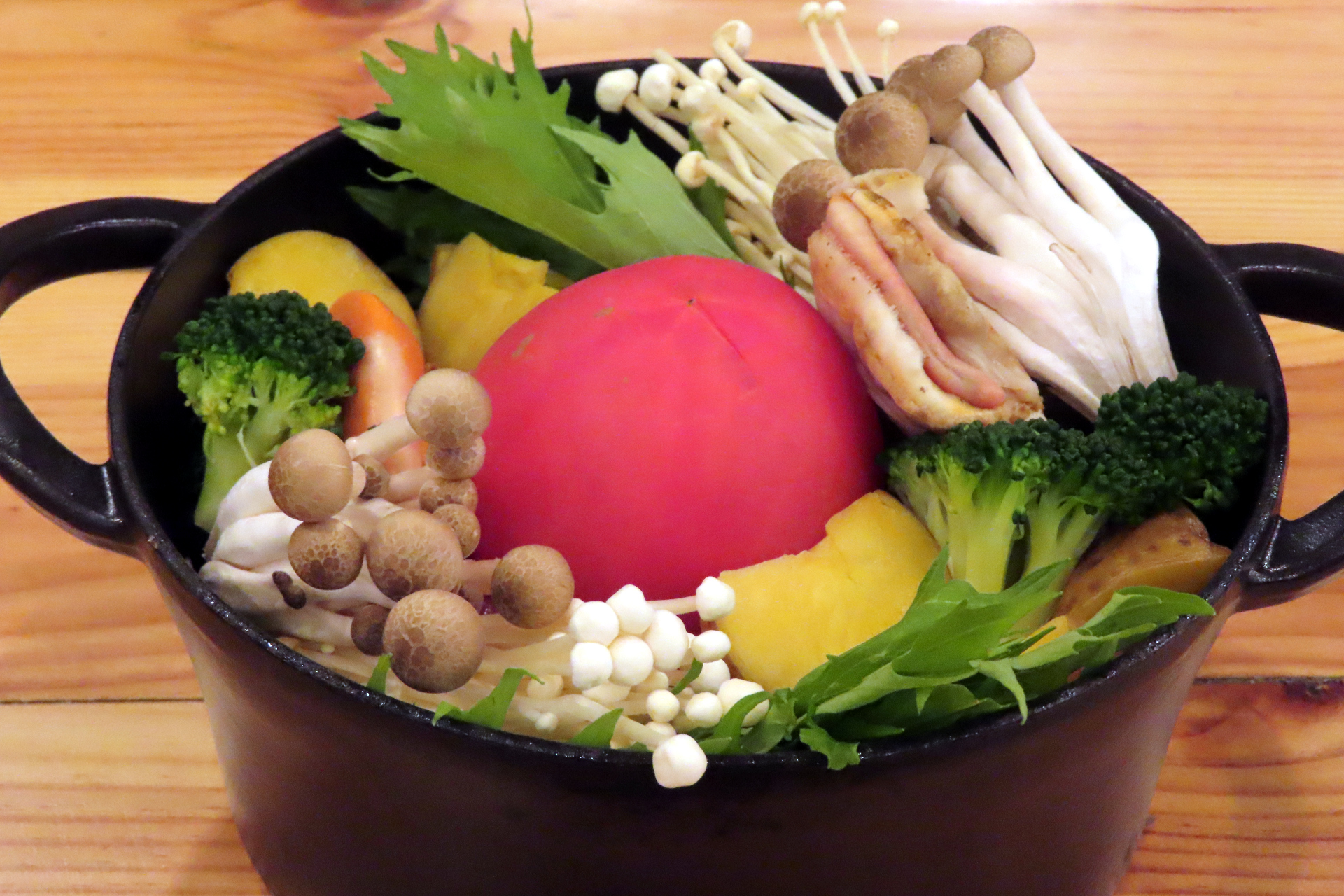 トマトクリームチーズ鍋