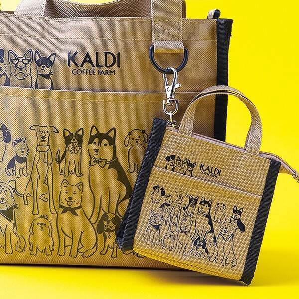 「いぬの日ミニミニバッグポーチ」を「いぬの日おさんぽバッグ」に付けてみたところ