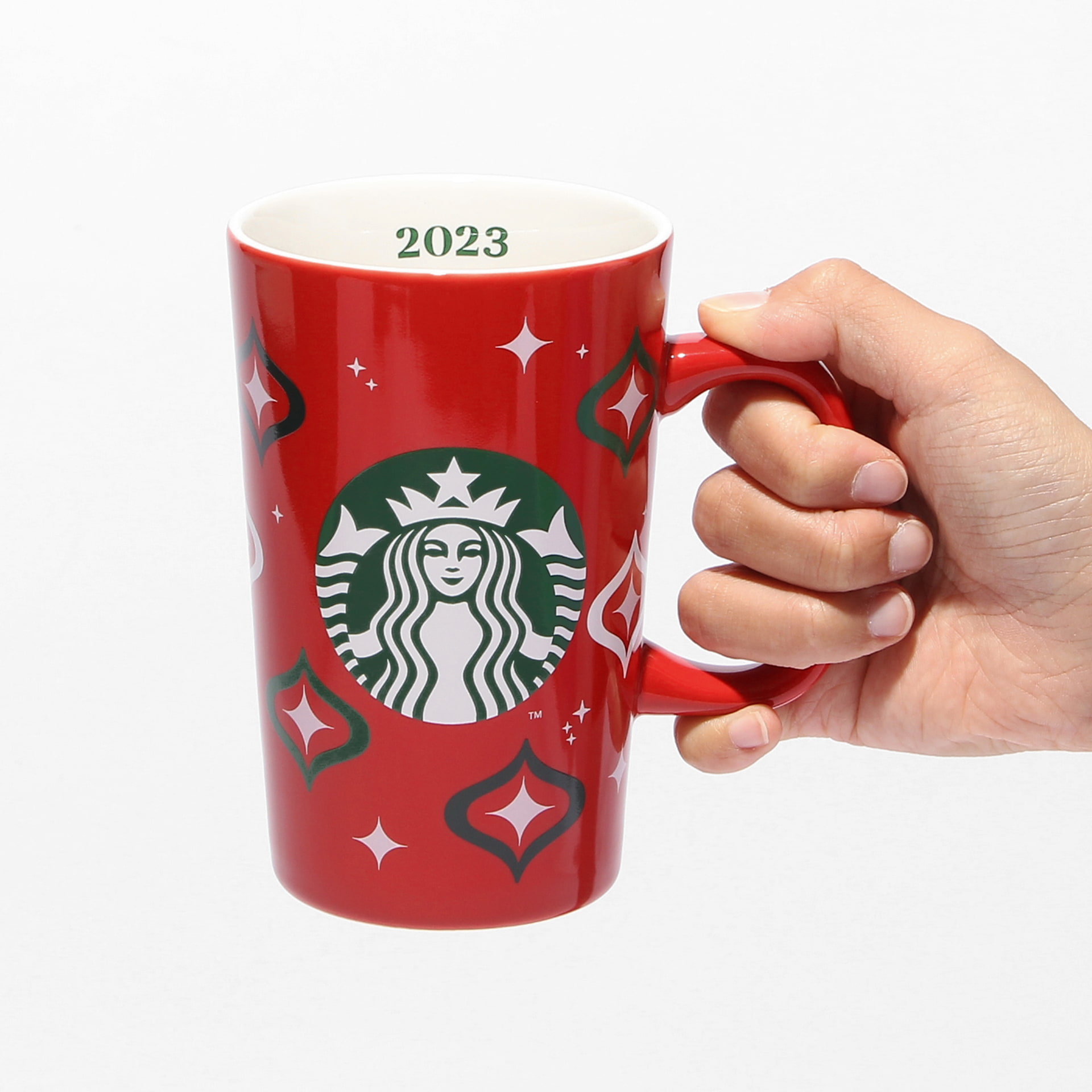 「ホリデー2023マグRED CUP355ml」（1950円）