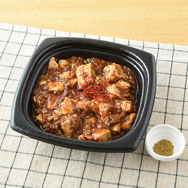 ファミマ、四川料理の菰田欣也シェフ監修「麻婆豆腐/麻辣麺/棒棒鶏