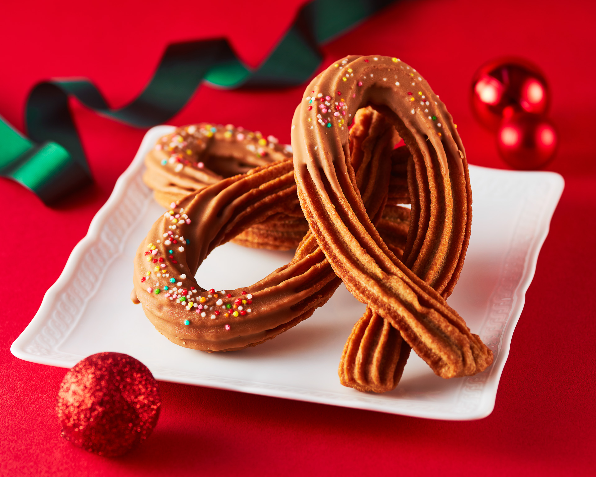 「キャラメルチュロスリボン」（370円）