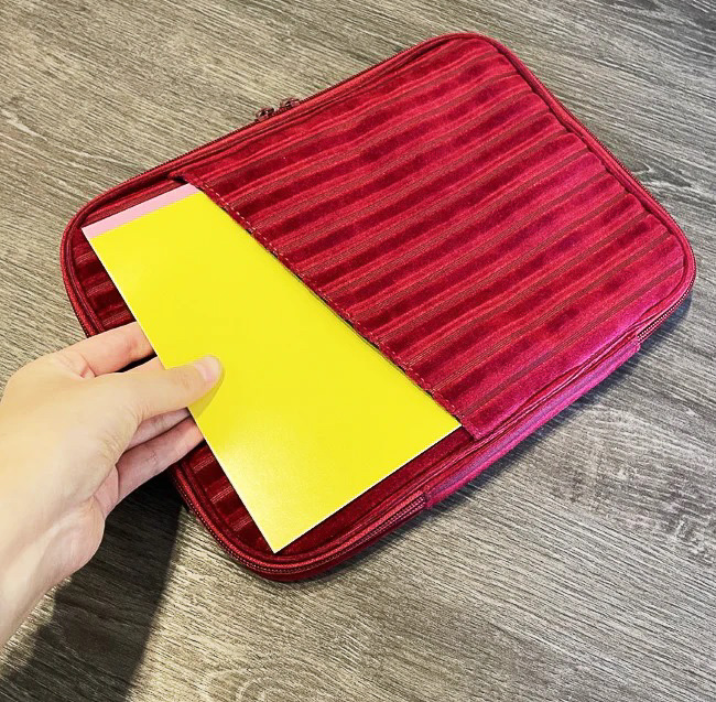 ソファー柄タブレットケース