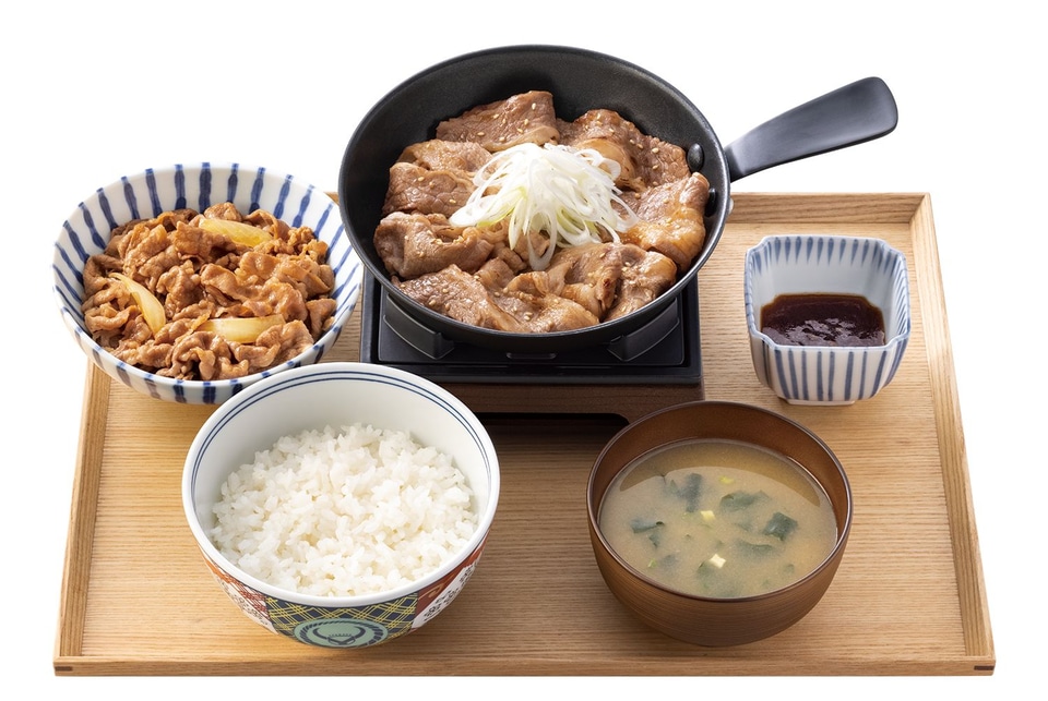 吉野家、夜ご飯を食べると翌日“200円引き”になるクーポン発行 - グルメ