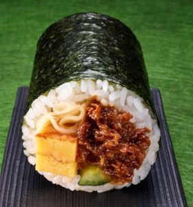 「肉卸小島監修 黒毛和牛しぐれ煮の恵方巻」（980円）