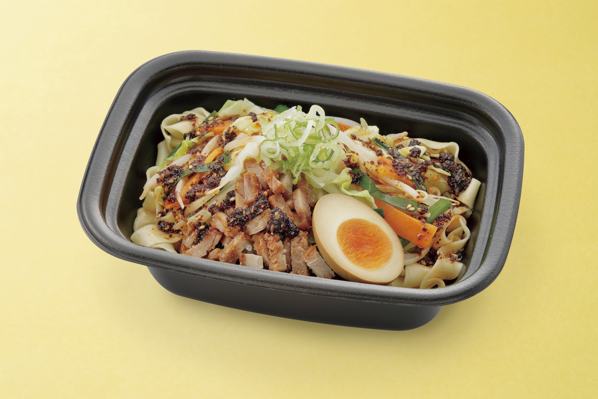 「油溌麺【持ち帰り】」（831円）