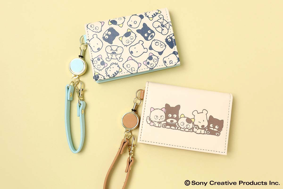 「タマ＆フレンズパスケース（ベージュ/ブルー）」（2420円）