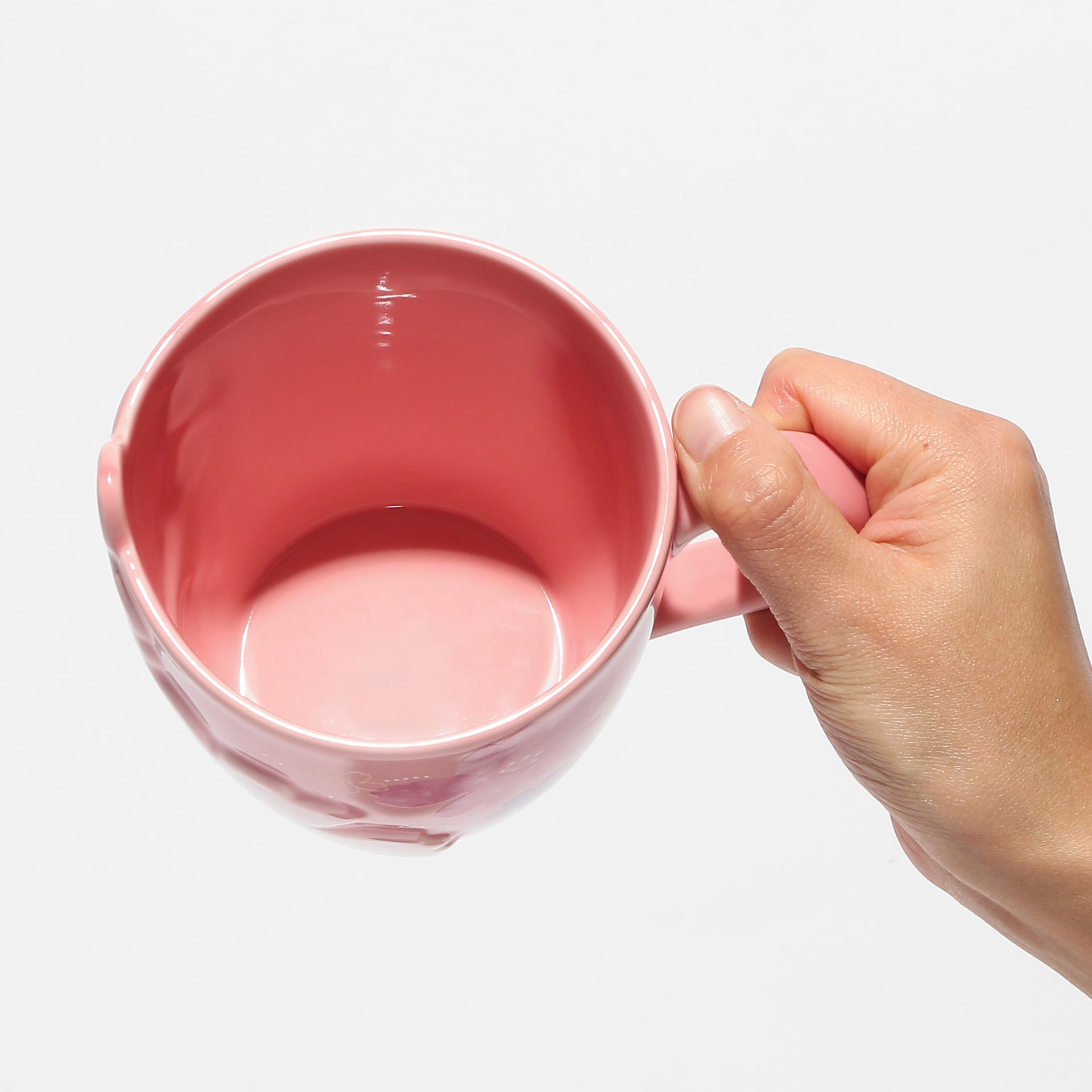 「SAKURA2024マグフラワーエンボス355ml」（2300円）