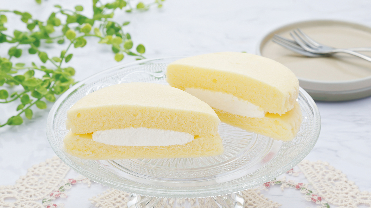 チーズ蒸しケーキサンド（マスカルポーネクリーム）