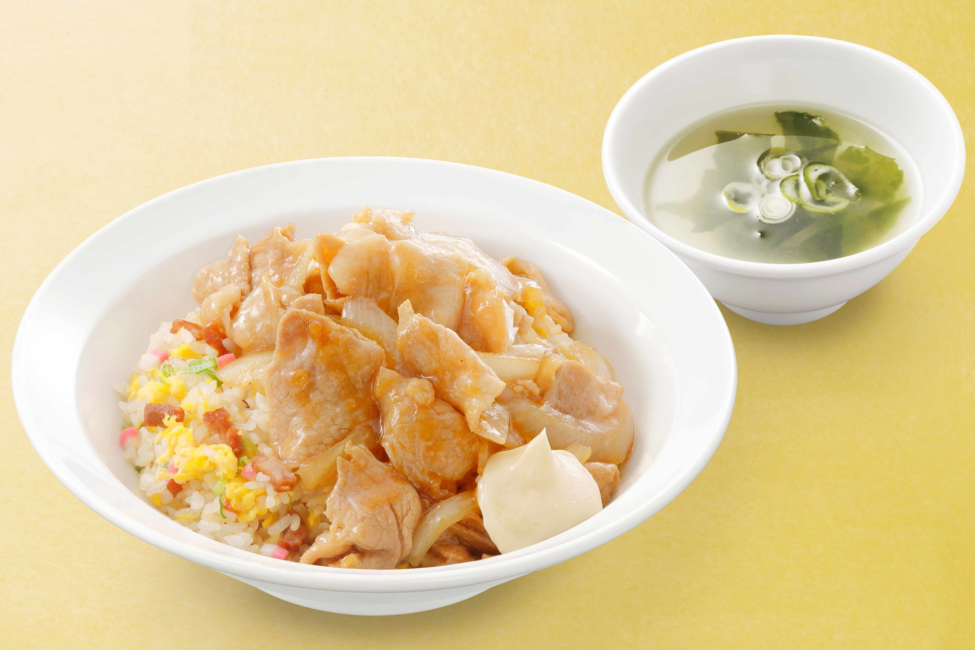 れんげ食堂Toshu/中華東秀「生姜焼きチャーハン」