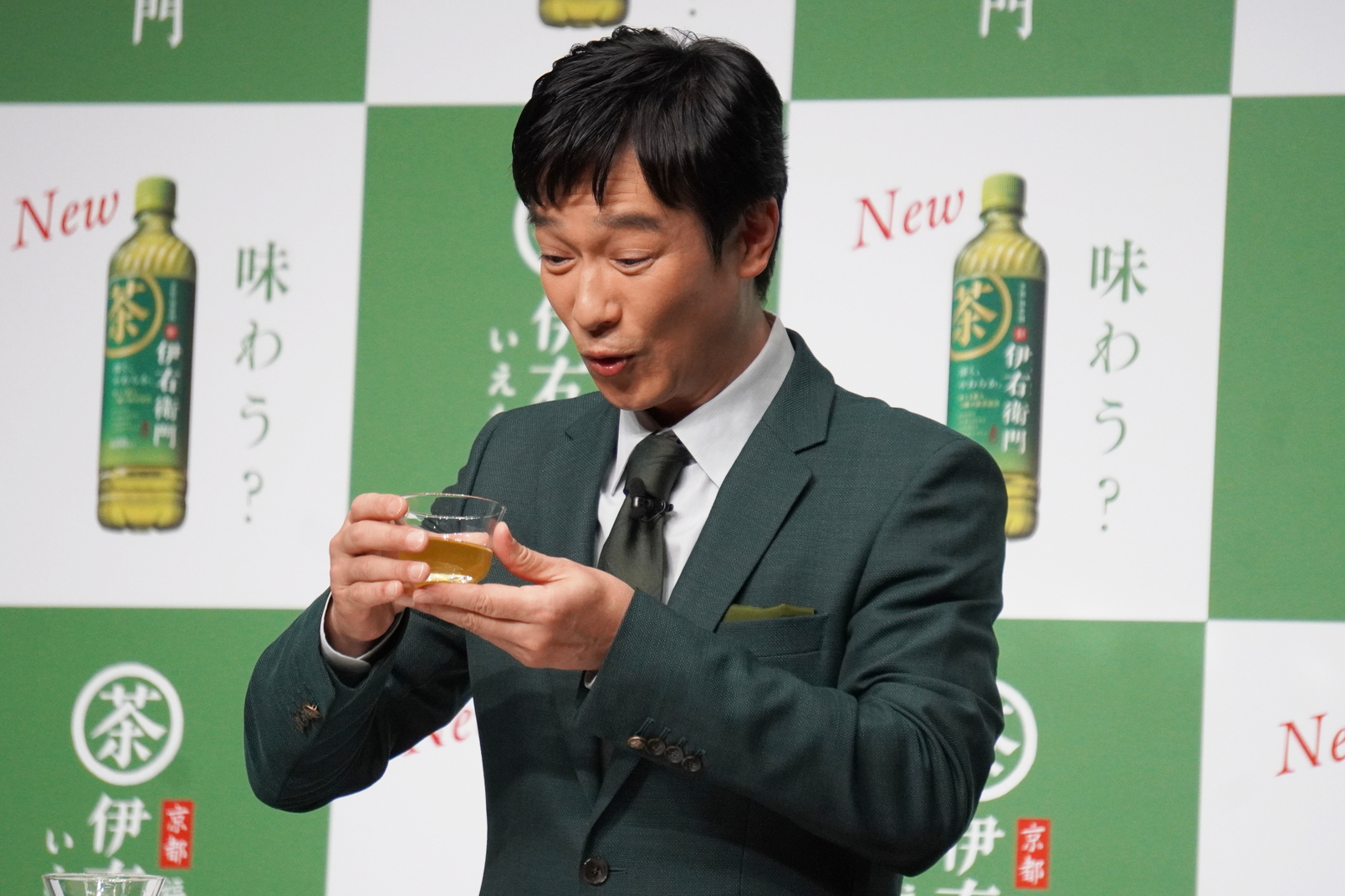 何度も飲み比べをして味わい、香りを再確認