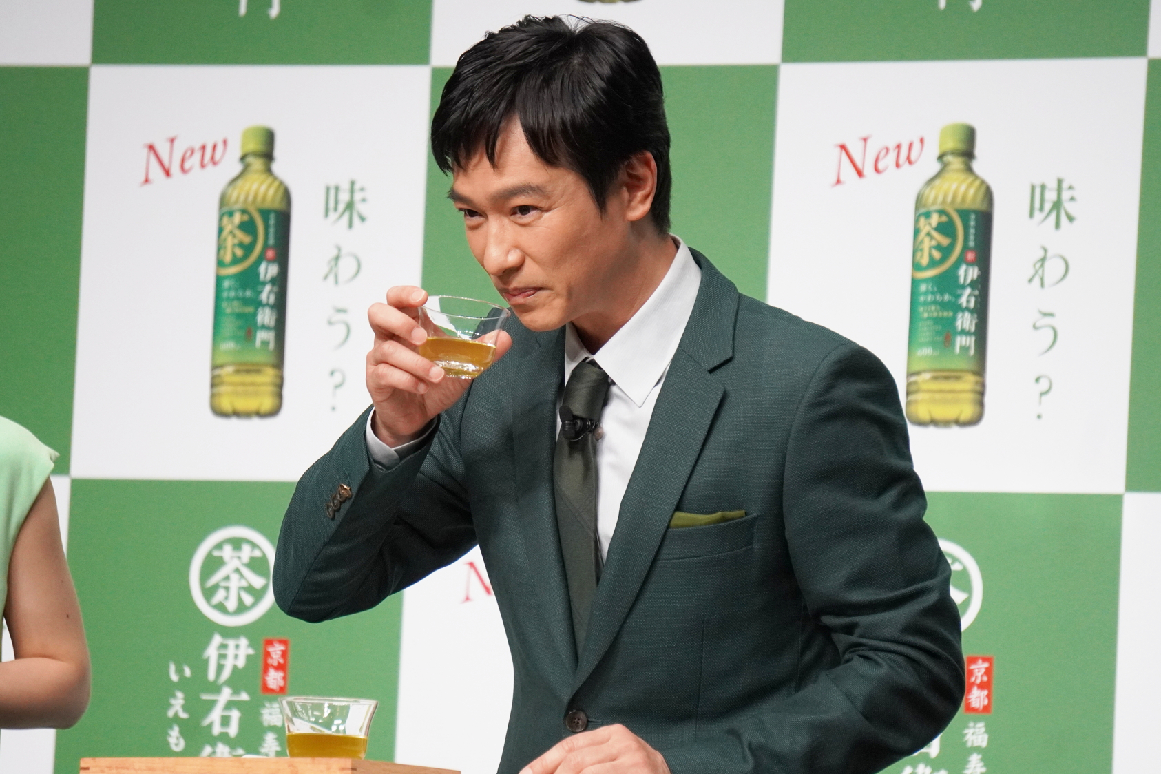 何度も飲み比べをして味わい、香りを再確認