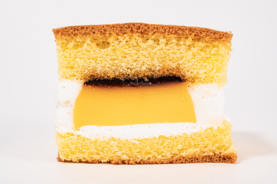 ファミマ、進化系プリンなど「プリンスイーツ」発売。“しゅわ/ふわっ