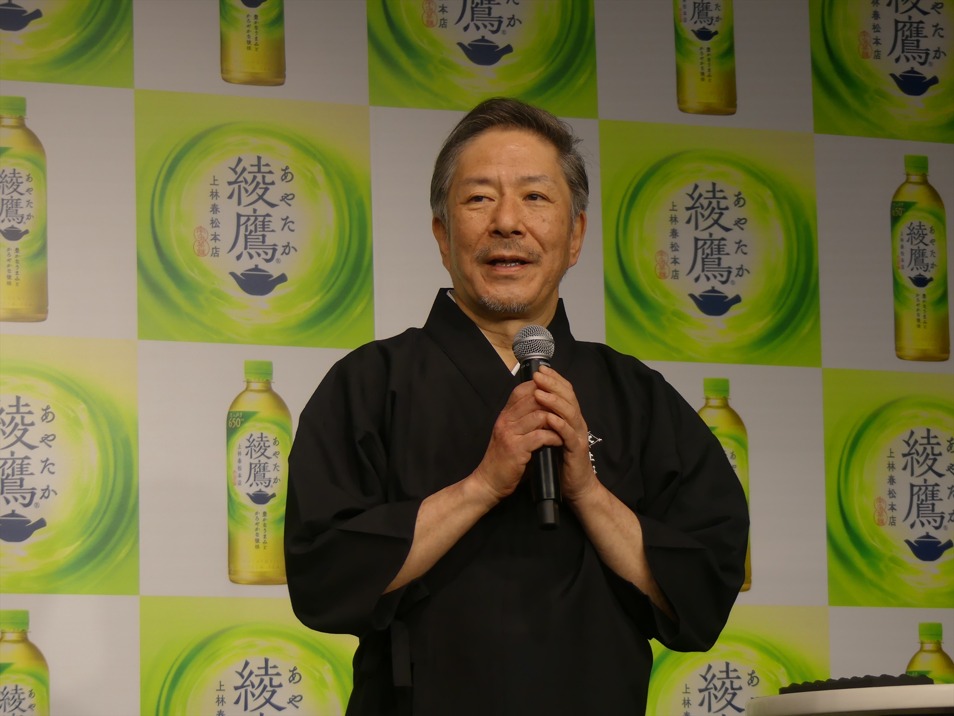 「（助川氏には）いつも無茶振りをされる」と上林春松氏