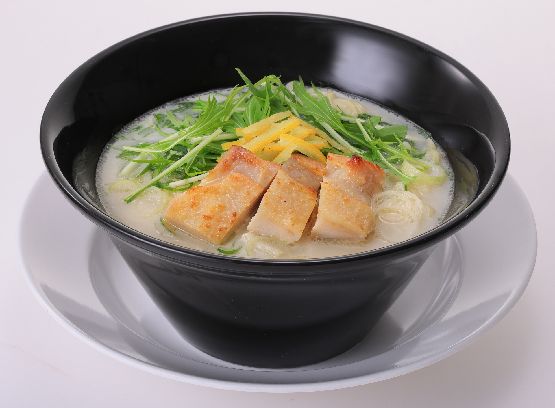 鶏白湯らーめん