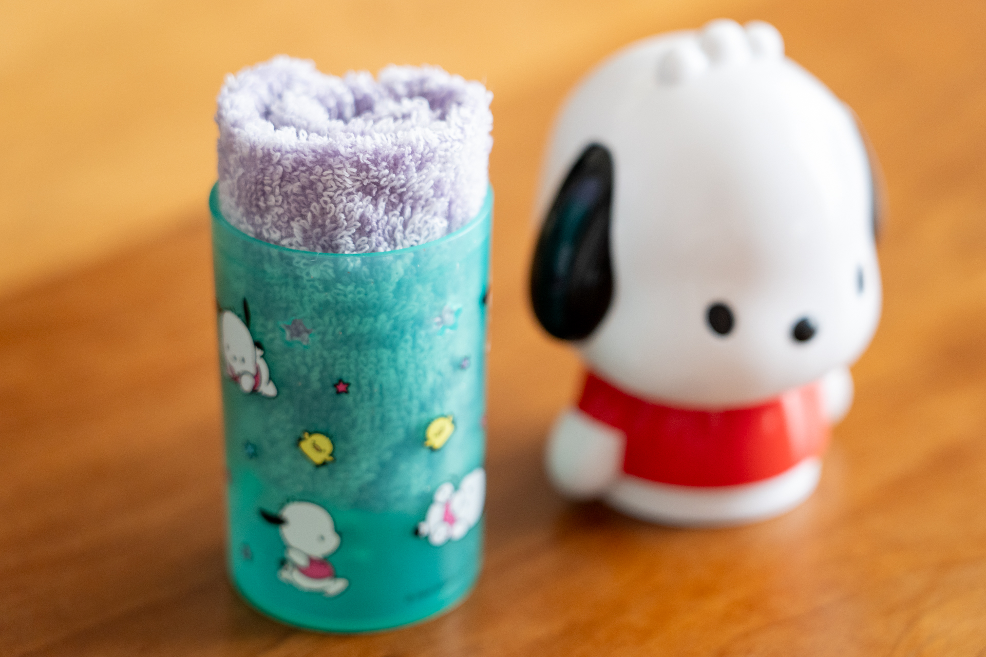 小さめのタオルハンカチを入れてみた