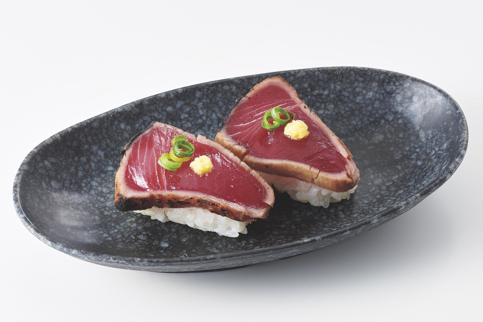 炭火焼鰹のたたきにぎり