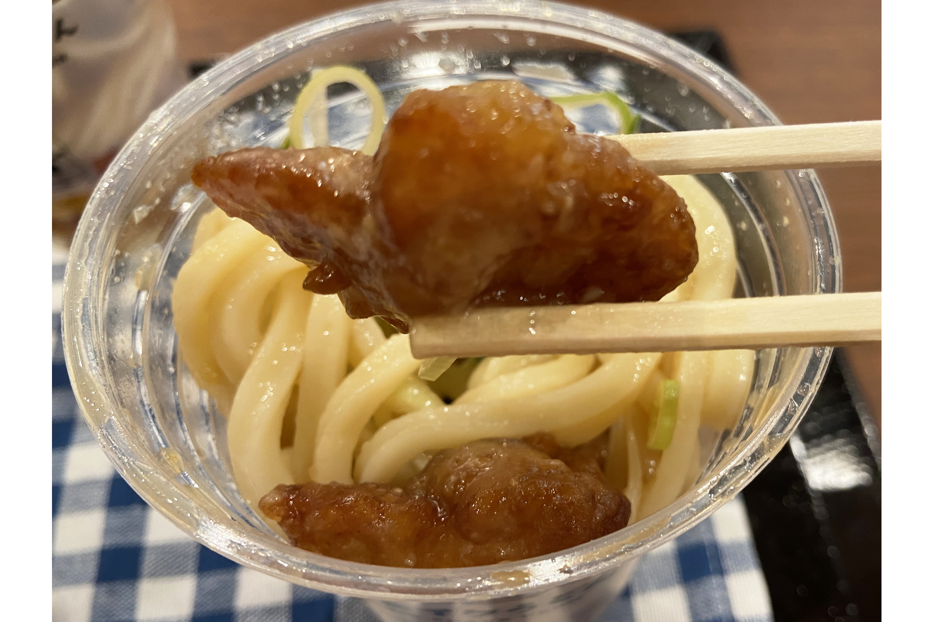 食べても次から次へと鶏からが出てくる