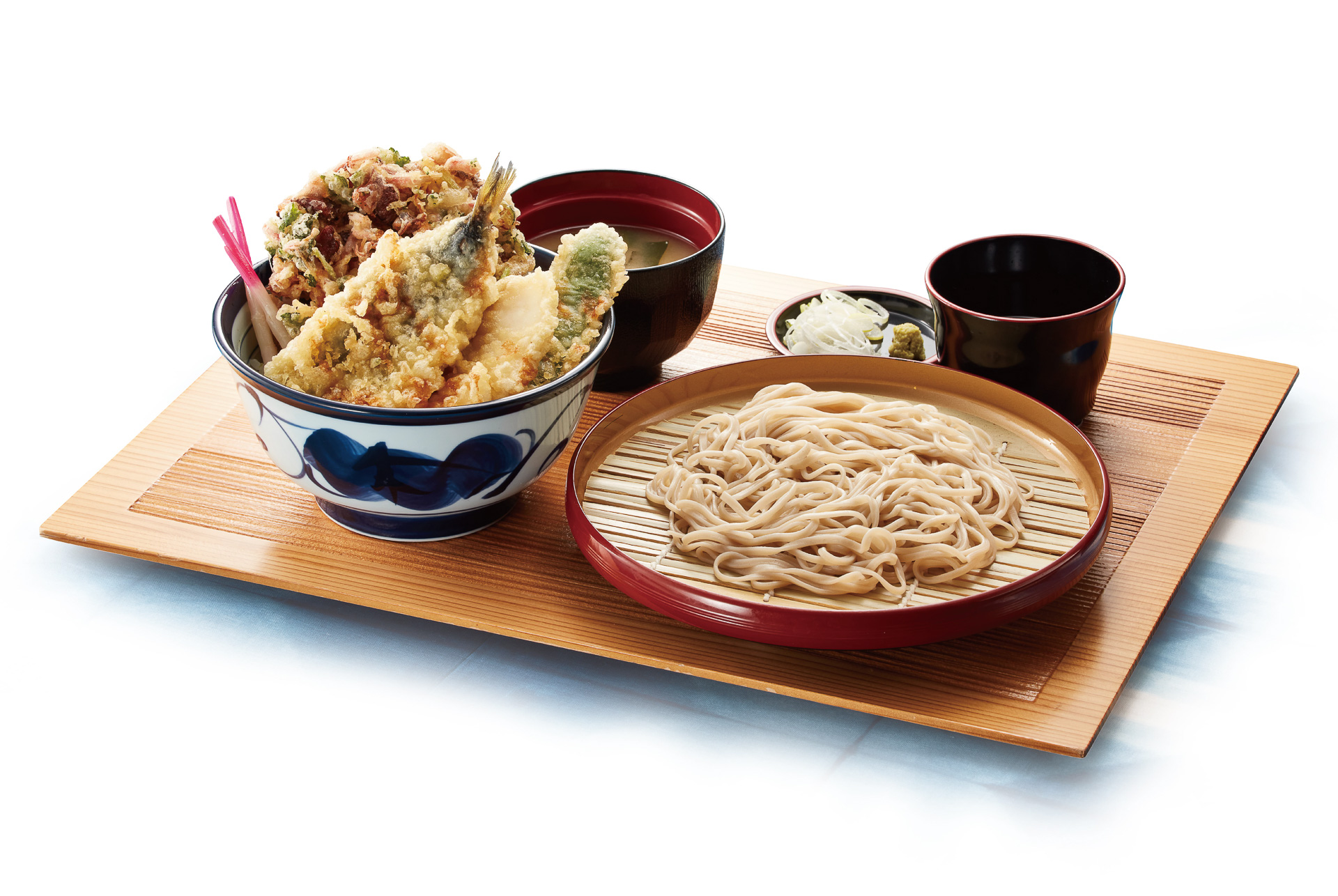 「初夏の海鮮天丼 サービスセット」（1190円←通常価格1230円）