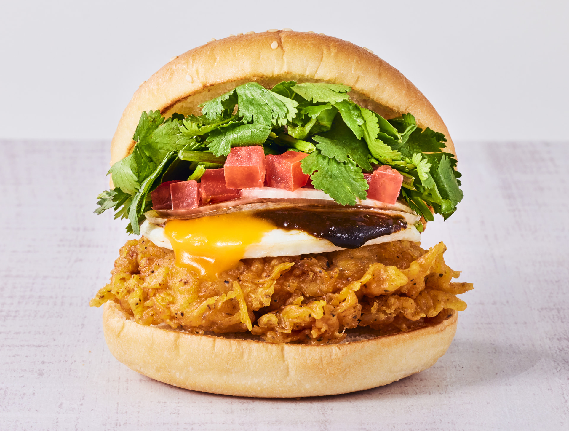 パクチーチキンバーガー ガパオ パクチー1倍