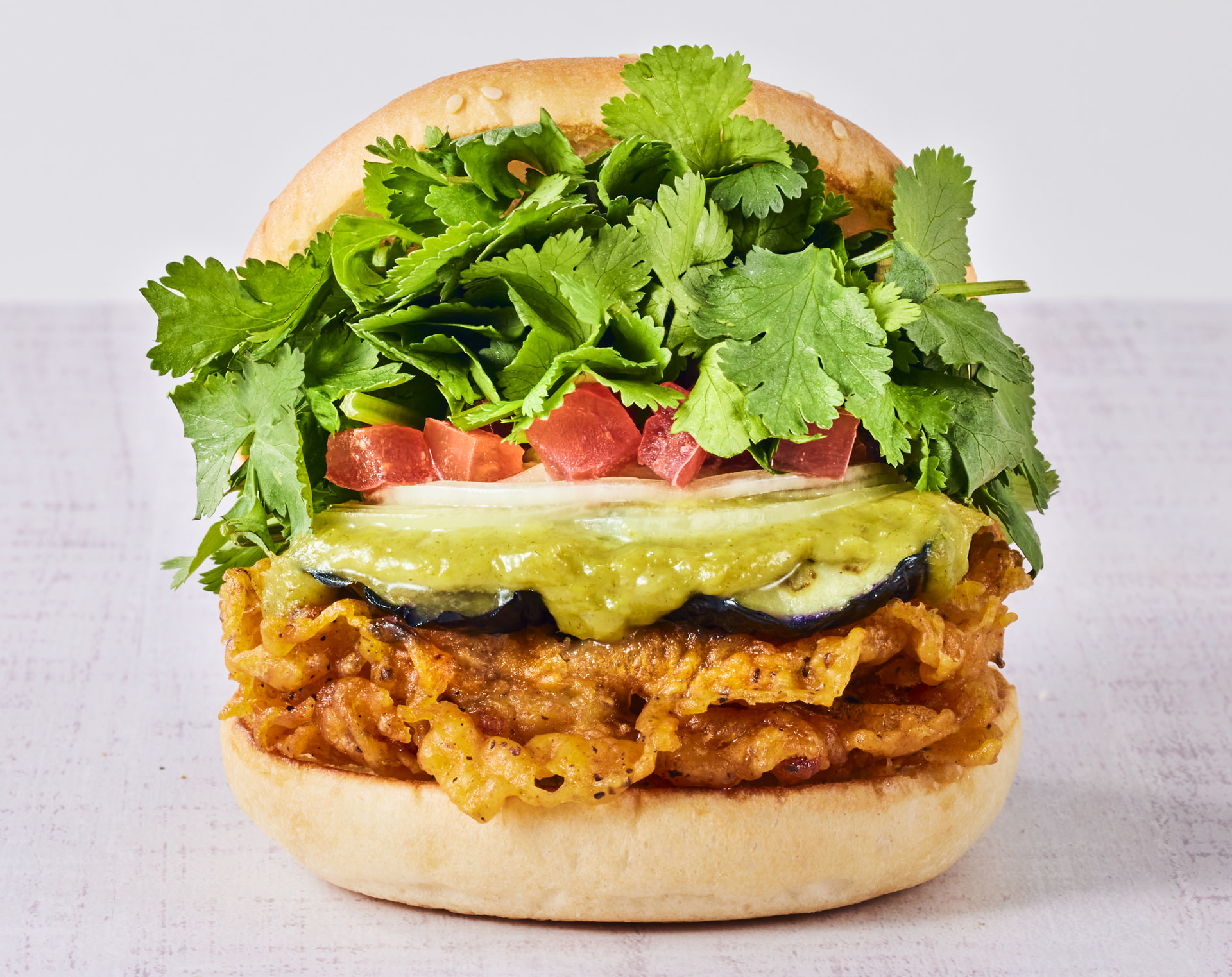 パクチーチキンバーガー グリーンカレー パクチー3倍