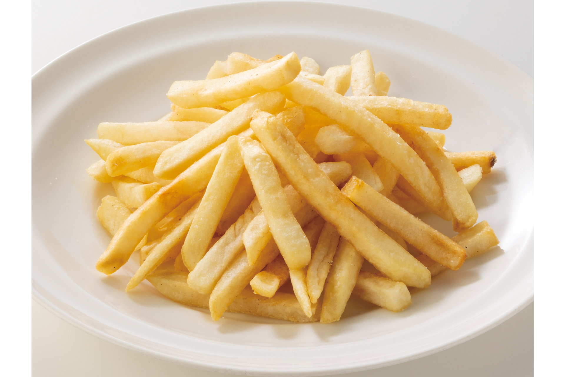 「山盛りポテトフライ」（550円）